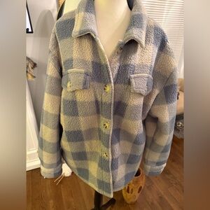 Aeropostale Blue and Cream Plaid Super Soft Cozy  Jacket